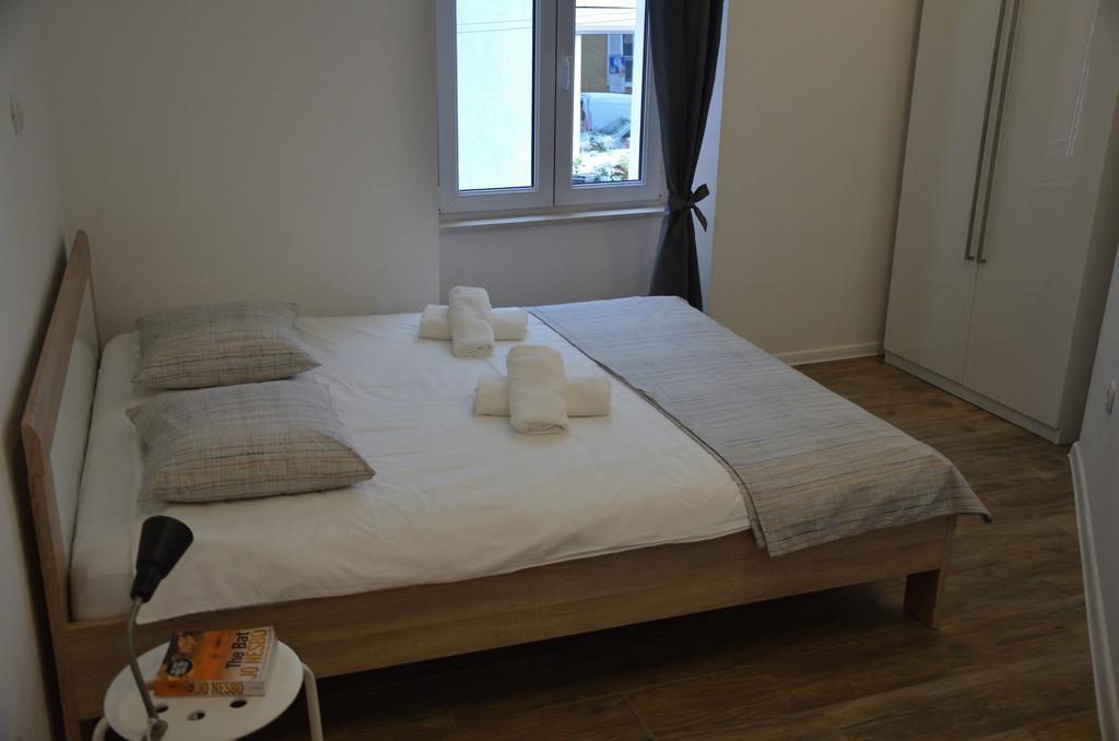 Dinghy Apartment Zadar Eksteriør billede